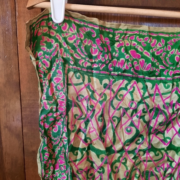 Vintage Hand Woven 100% Silk Made In India Green Pink Square Scarf Handkerchief - Picture 3 of 7